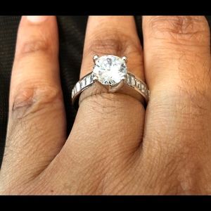 Crystal Statement Ring ♦️Final Price♦️